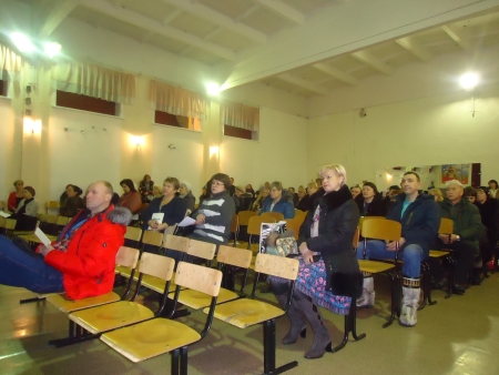 В Октябрьском округе Иркутска прошло родительское собрание для семей находящихся в социально опасном положении