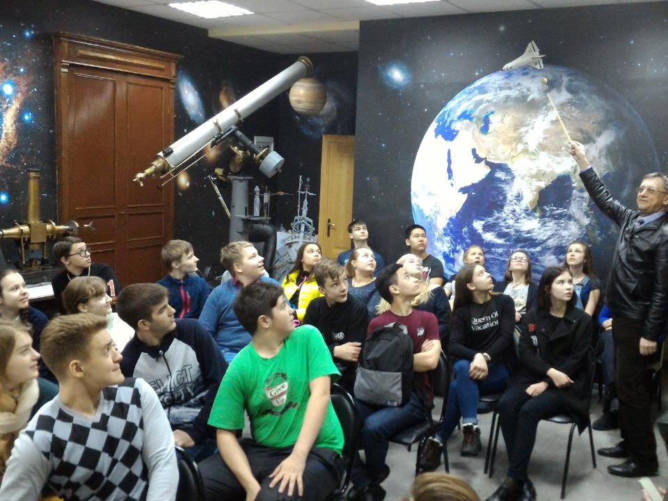 Проект для школьников «Иркутск город космический» стартовал во Дворце пионеров