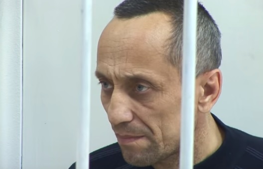В Иркутском областном суде в закрытом режиме рассматривают дело ангарского маньяка Попкова