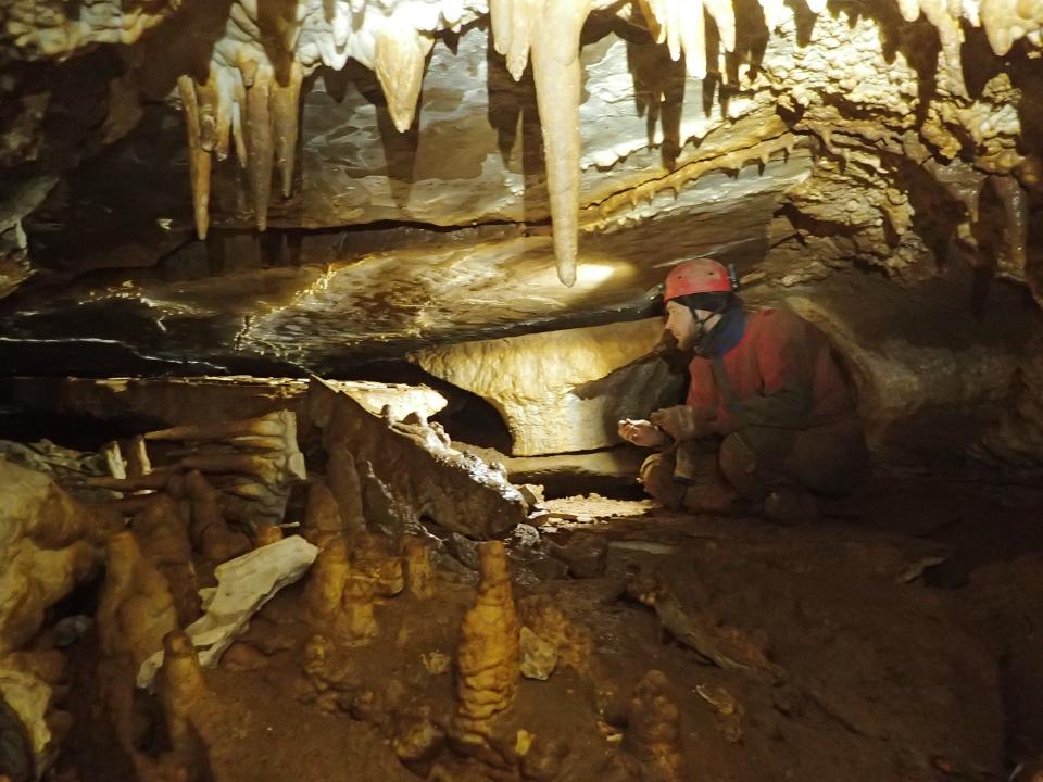 В Приангарье самую протяженную российскую пещеру удлинили еще на 400 метров