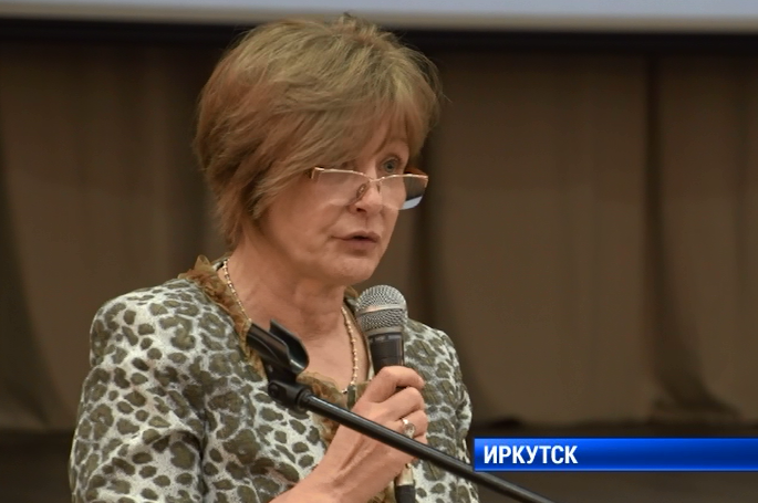 Депутат Ирина Ежова отчиталась о проделанной работе перед жителями