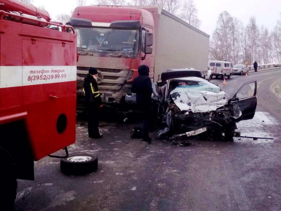 Три человека из Ангарска погибли в ДТП на трассе «Байкал» под Слюдянкой