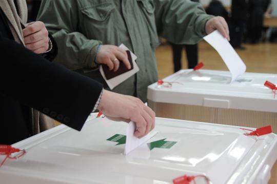 В Иркутской области к 10 часам утра явка избирателей составила 6,72%