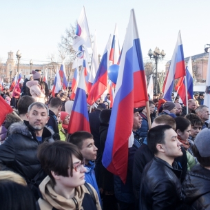 Более 3,5 тысяч человек отметили в Иркутске годовщину присоединения Крыма к России