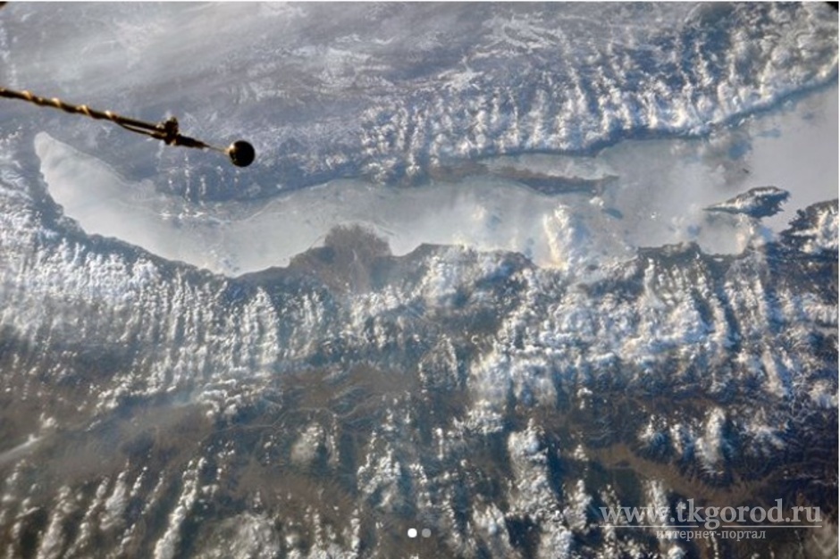 Весенний Байкал сфотографировал российский космонавт с МКС