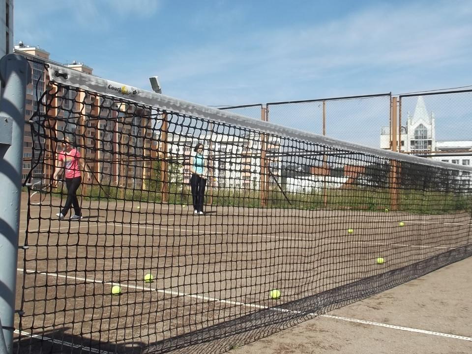 Женский теннисный турнир пройдет на кортах острова Юность 19 мая