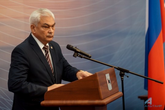 Синий министр: Артур Сулейменов устроил пьяные разборки  в Усть-Куте