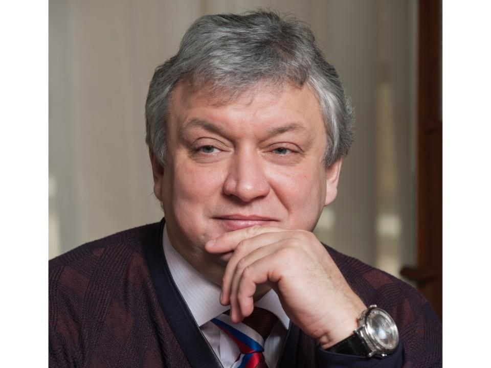 Президент группы компаний "Байкальская виза" Дмитрий Матвеев отправлен под арест