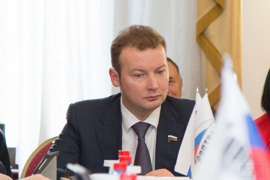 Бывший пресс-секретарь Зюганова займётся развитием иркутского аэропорта
