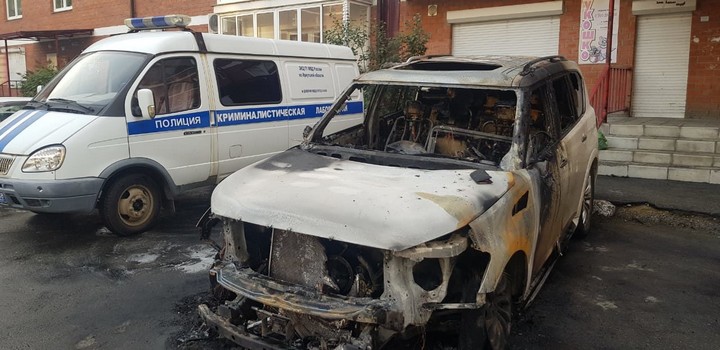 В Иркутской области сожгли автомобиль главы города