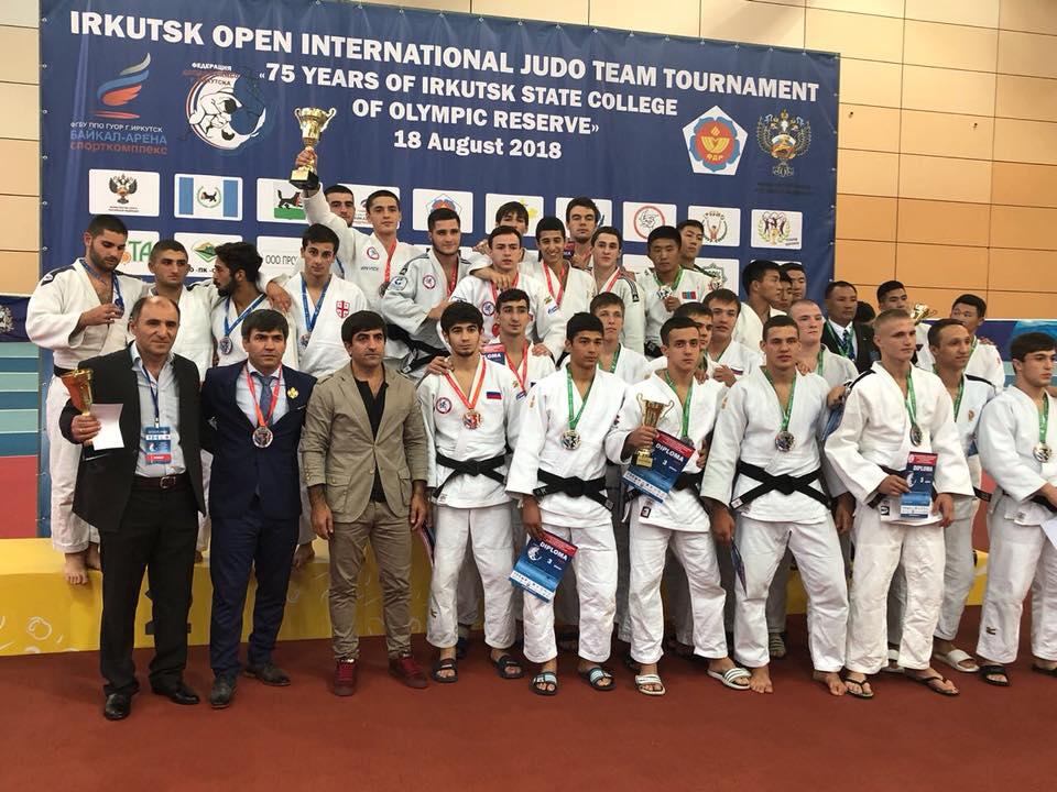 В Иркутске состоялся открытый международный командный турнир по дзюдо