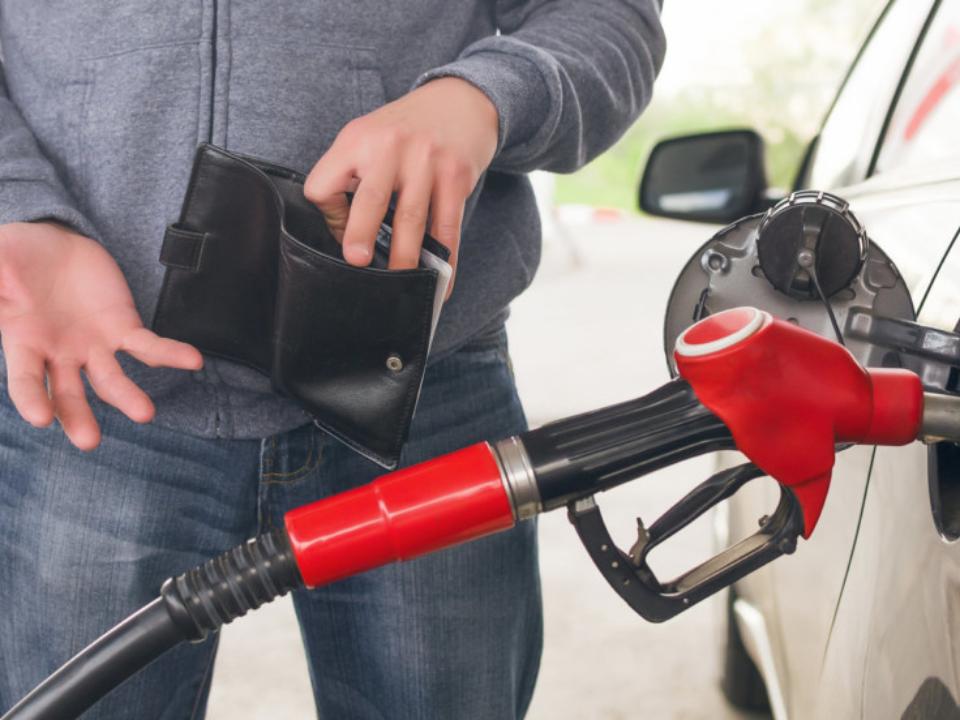 Резкий рост цен на бензин в Приангарье продолжается