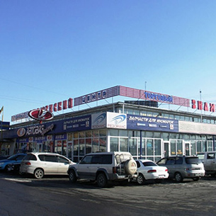 Началась подготовка к сносу части рынка «Знаменский» в Иркутске