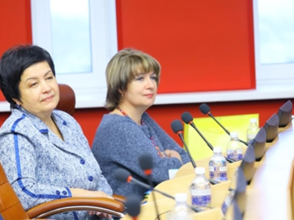 На 6-й сессии ЗС Иркутской области рассмотрели вопросы социально-культурной направленности