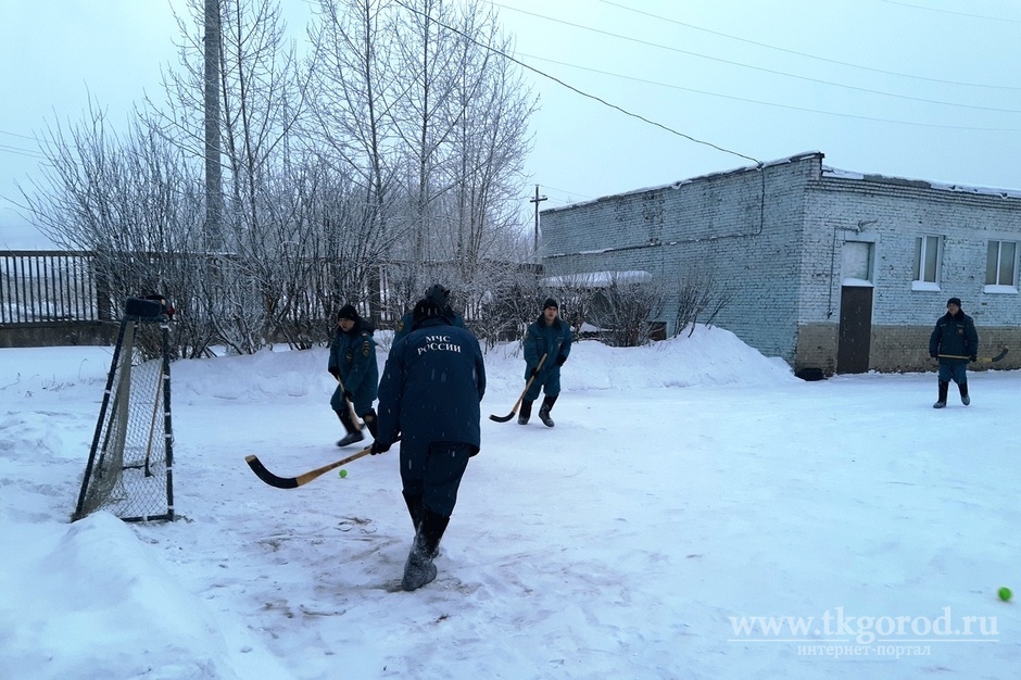 В Иркутске пожарные сыграют в хоккей на снегу против «Байкал-Энергии»