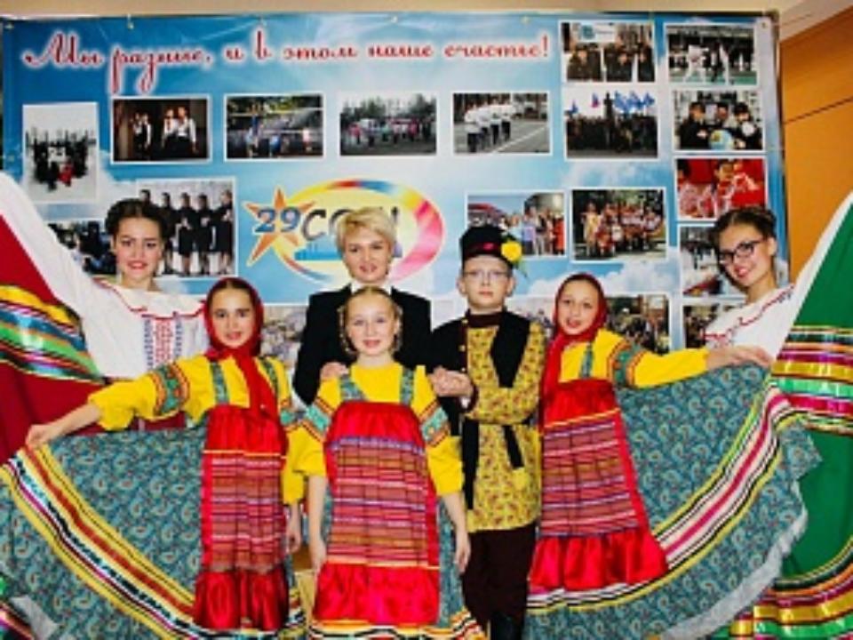 Ансамбль народного танца иркутской школы №29 победил на международном конкурсе в Москве