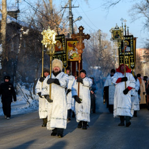 В Иркутске на время Крестного хода в Крещение ограничат движение транспорта