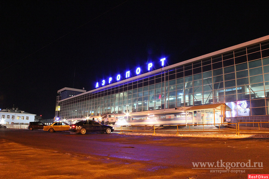 Семья из Монголии в Иркутске опоздала на самолёт, потому что готовила еду в зале ожидания аэропорта