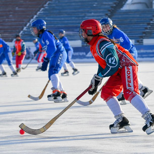 Сильнейшие женские команды России выйдут на лед в Иркутске