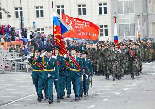 Более тысячи военных и силовиков пройдут в торжественном шествии в День Победы в Иркутске