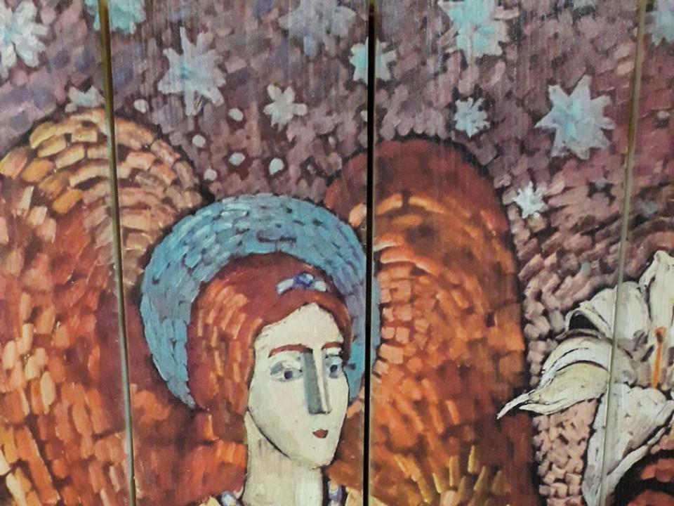 В Иркутске откроется выставка картин на дереве "Лики ангелов мира"