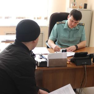 Долг по алиментам в 438 тысяч рублей отдал житель Прибайкалья для продажи квартиры