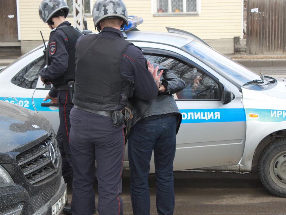 В Иркутске задержали 22-летнего парня с 26 свертками "синтетики"
