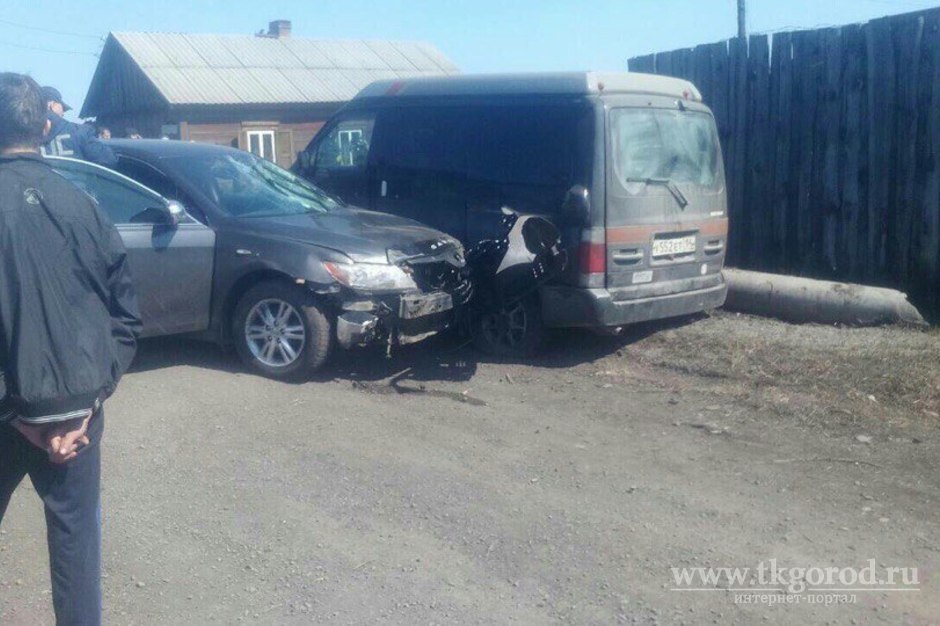 В Черемхово водитель сбил женщину с 11-летней дочерью и скрылся с места ДТП. Девочка умерла на месте