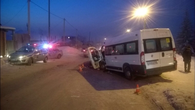В Иркутске осудили водителя иномарки, которая протаранила маршрутку №27