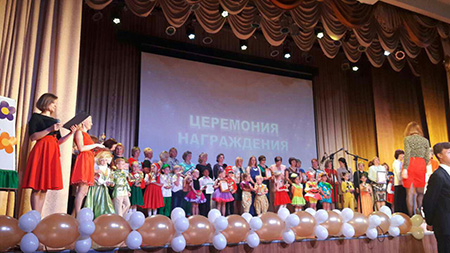 Более 600 воспитанников детских садов приняли участие в фестивале «Звездочки Иркутска»