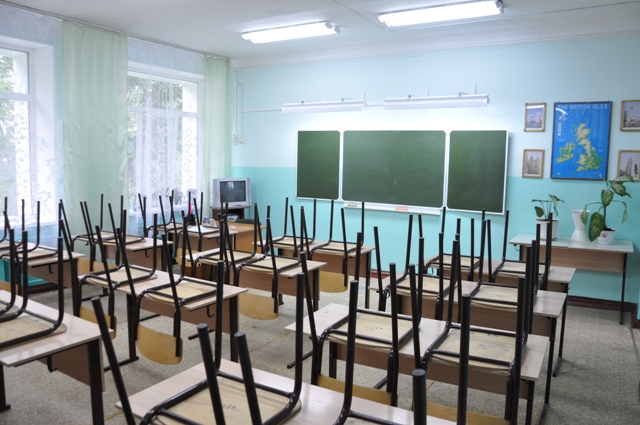 СК начал доследственную проверку по факту обрушения потолка в школе №29 в Иркутске