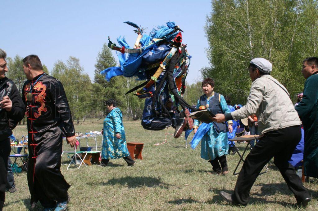 Обряд «Поклонение хозяину Ангары» проведут шаманы в Иркутске
