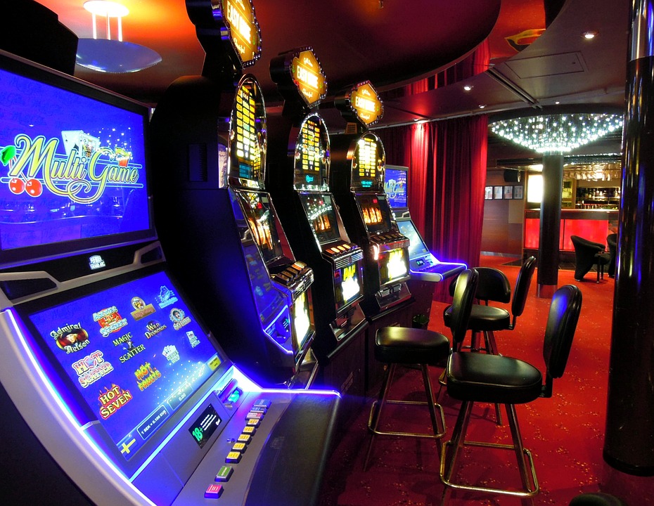 Из подпольного казино в Вихоревке изъяли 18 игровых автоматов