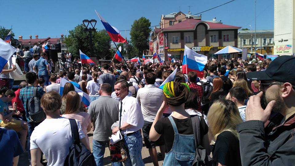 Митинг против коррупции в Иркутске собрал 400 человек, по данным полиции