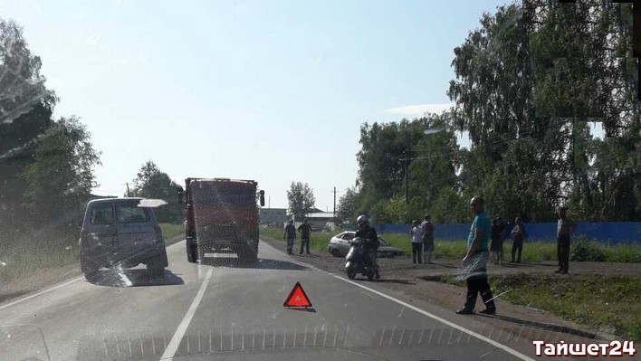 В Тайшете водитель «Жигулей» пострадал в ДТП с «КамАЗом»