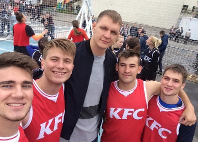 Иркутские баскетболисты стали финалистами стритбольного турнира KFC BUTTLE
