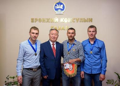 Трое иркутских хоккеистов стали мастерами спорта Монголии