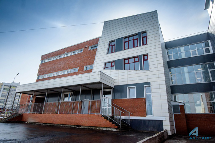 Более 70 объектов образования ремонтируют в Иркутской области