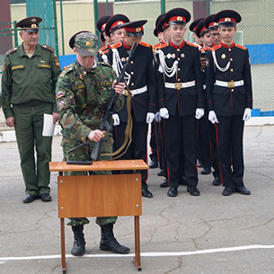 Воспитанники Иркутского кадетского корпуса временно обучаются в центре «Галактика»