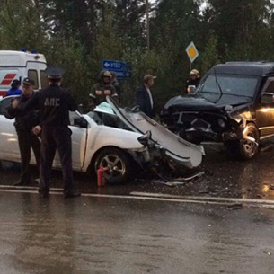 В Прибайкалье два пассажира 22 и 25 лет погибли в ДТП на мокрых дорогах