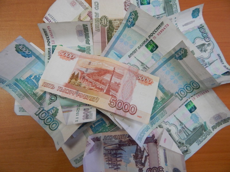 Долг по зарплате в Иркутской области превышает 35 млн рублей