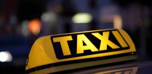 Такси «Максим» оспорит решение суда о запрете найма водителей, не имеющих разрешения на перевозку пассажиров