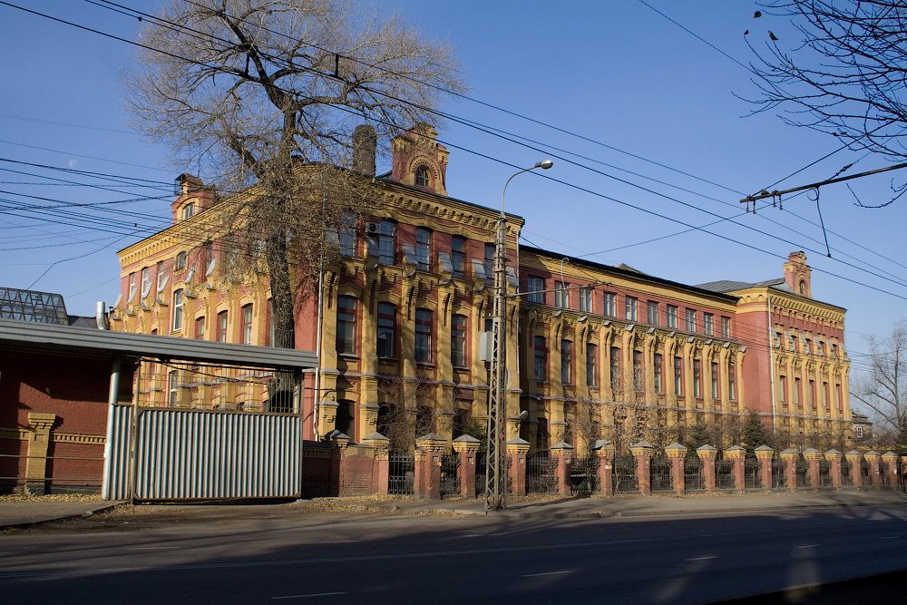 В Иркутске здание завода «Кедр» продают через «Авито» за 125 миллионов