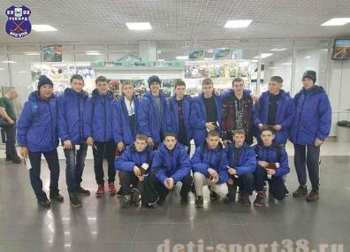 Сборная Иркутской области по хоккею с мячом примет участие в  VIII зимней Спартакиаде учащихся