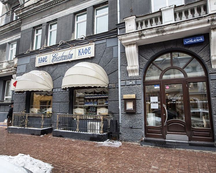 Суд обязал владельца бывшего кафе «Снежинка» в Иркутске восстановить фасад здания