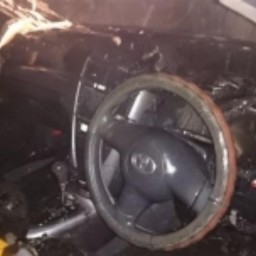 На Байкальской в Иркутске сгорел автомобиль
