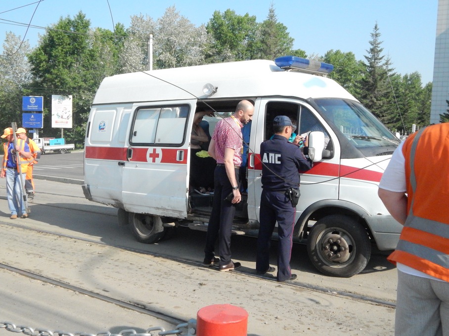 Четыре человека погибли при столкновении иномарки и грузовика в Усть-Кутском районе