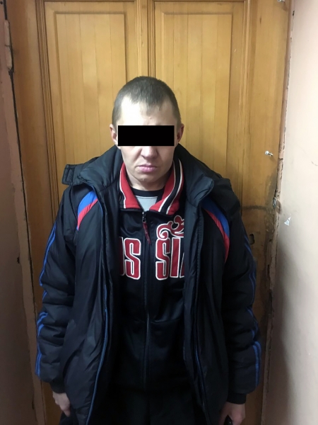 Иркутянин организовал в своей квартире наркопритон для бывших уголовников