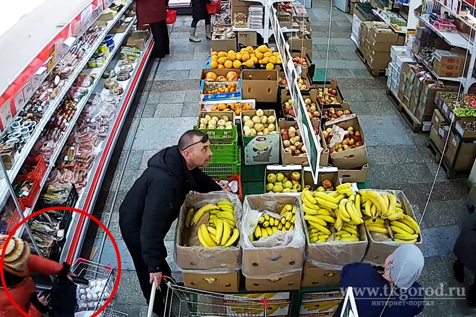 Подозреваемых в кражах из магазинов разыскивают в Братске