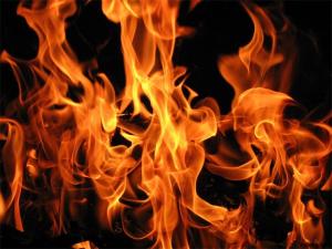 Частный дом выгорел в Тайшете. Один человек погиб в огне
